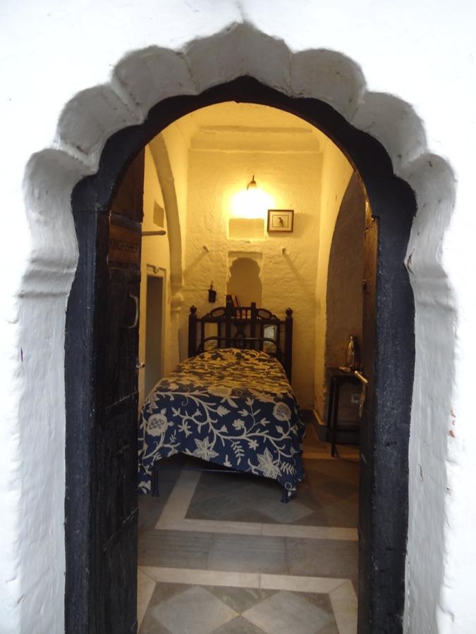 Labboo'Z Cafe And Lodge Maheshwar Exterior photo