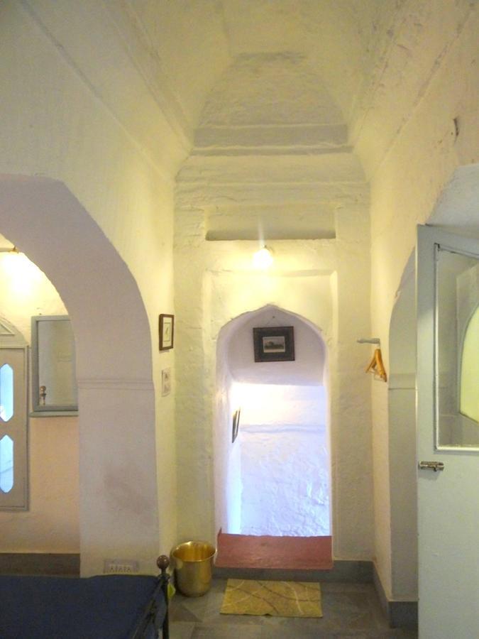 Labboo'Z Cafe And Lodge Maheshwar Exterior photo